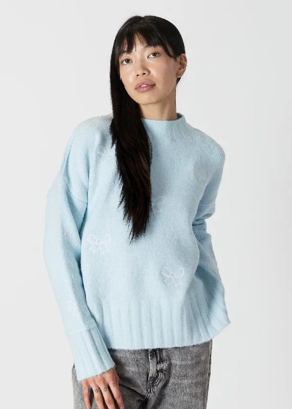 Lyla & Luxe - Crewneck Embroidered Bows Sweater -SALE