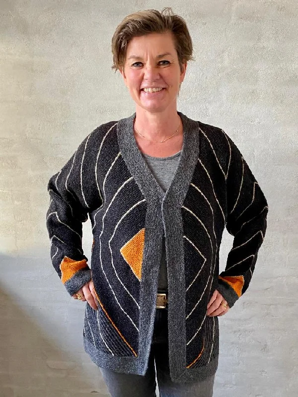 Skyline jacket by Hanne Falkenberg, knitting pattern