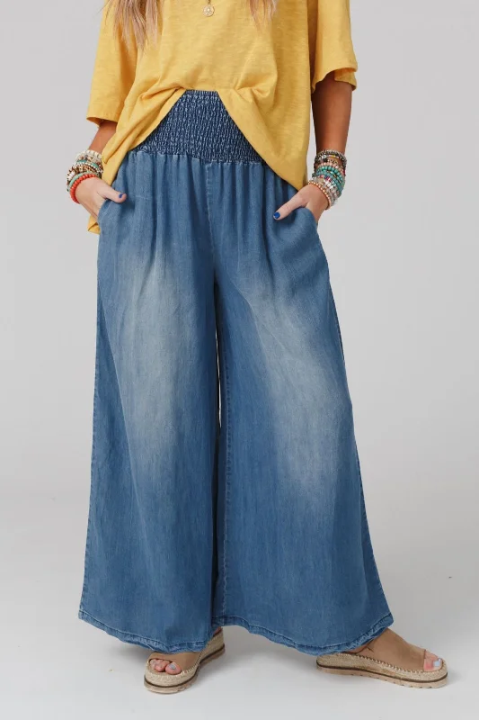 Free Falling Wide Leg Pants - Denim