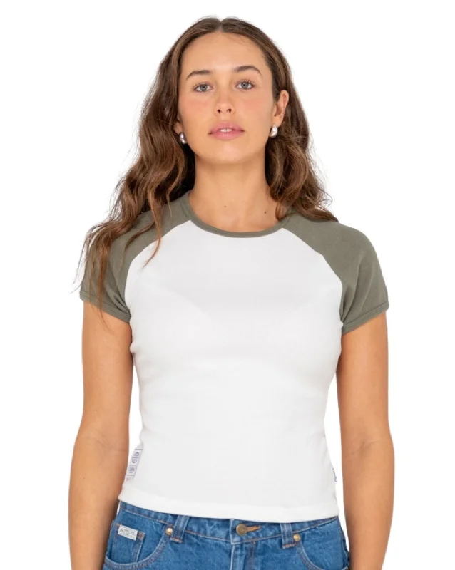 Womens R2K Raglan Skimmer Tee