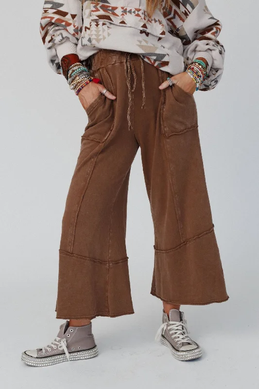 Feeling Good Wide Leg Pant - Brown