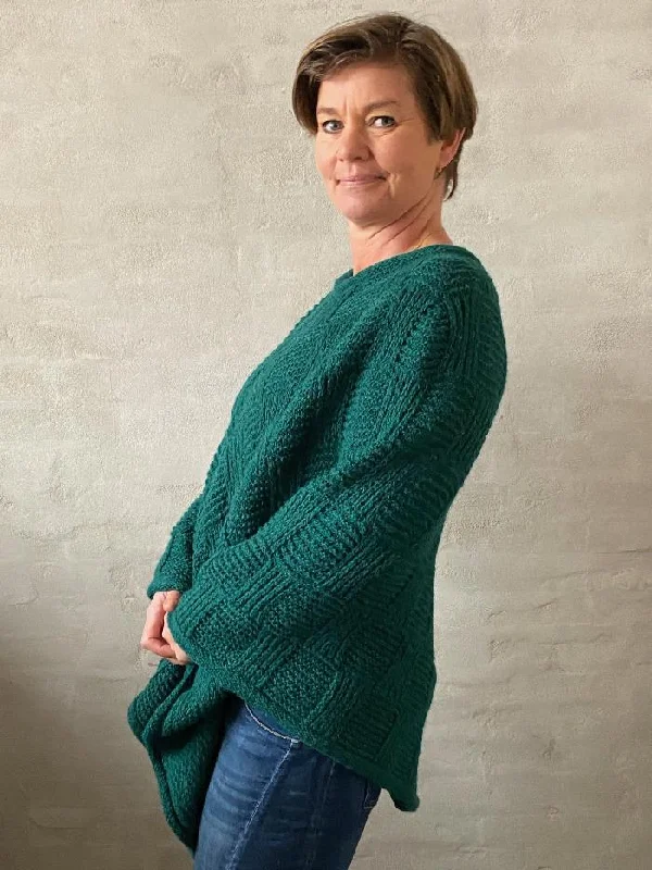 Viva poncho by Hanne Falkenberg, knitting pattern